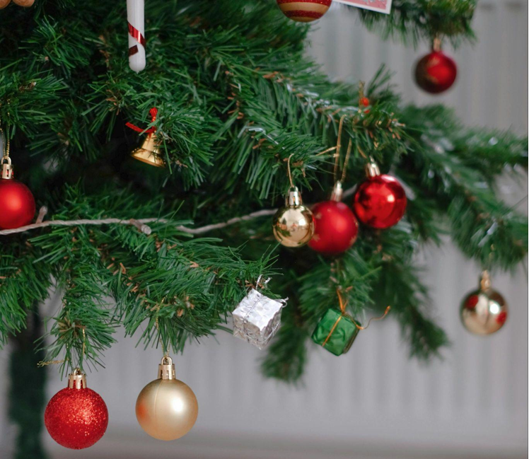 Find Joy with Christmas Tree Clearance Deals 